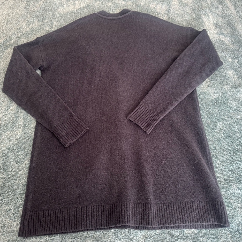 Ann Taylor Navy Blue Wool Blend Cardigan Sweater Pearl Buttons Size XS - Picture 8 of 8